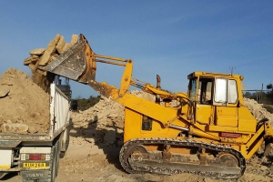 KOMATSU BULLDOZER